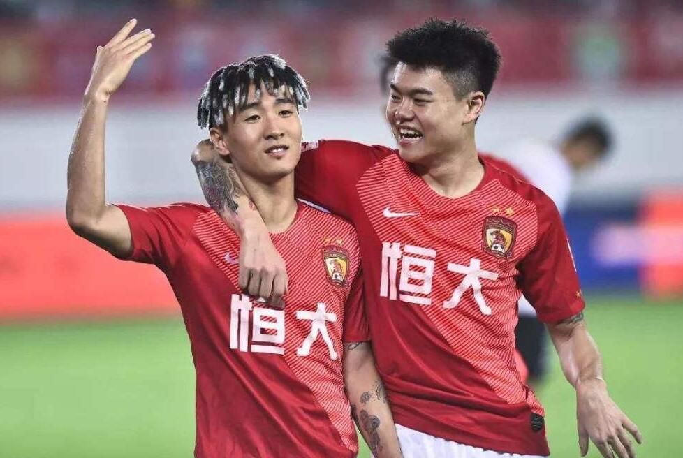 ” DC超级英雄电影《黑亚当》曝全新电视预告，蝙蝠侠、超人、神奇女侠、海王和哈莉奎茵等DCEU其他角色也现身